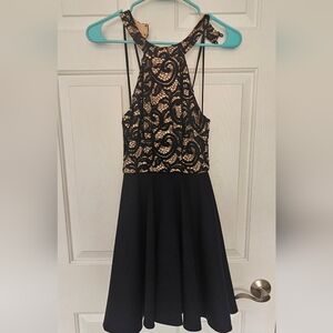 B. Darlin - Homecoming Prom Junior Lace Halter Dress - Size 1/2